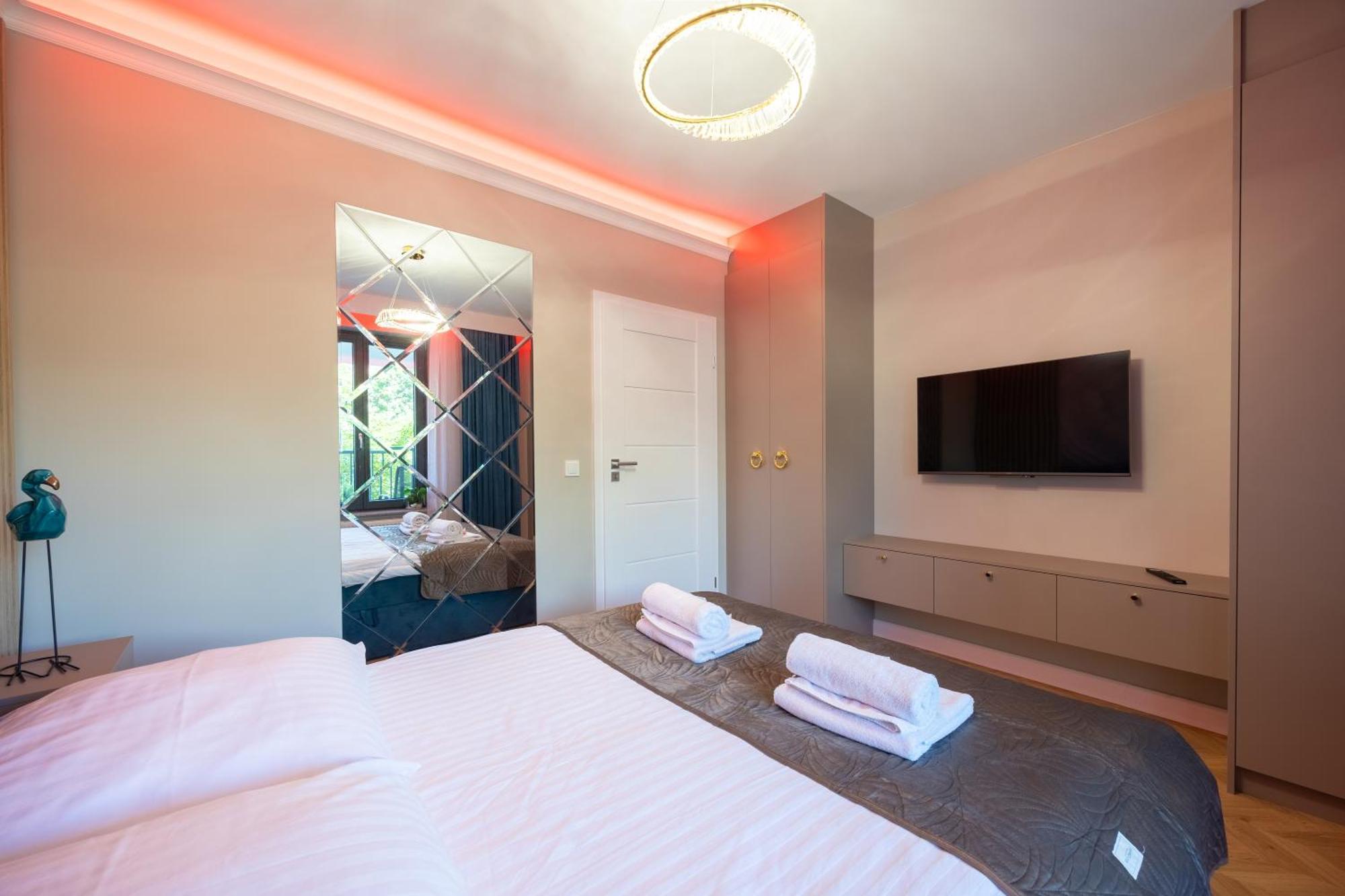 Golden Park Aparthotel Estetino Exterior foto