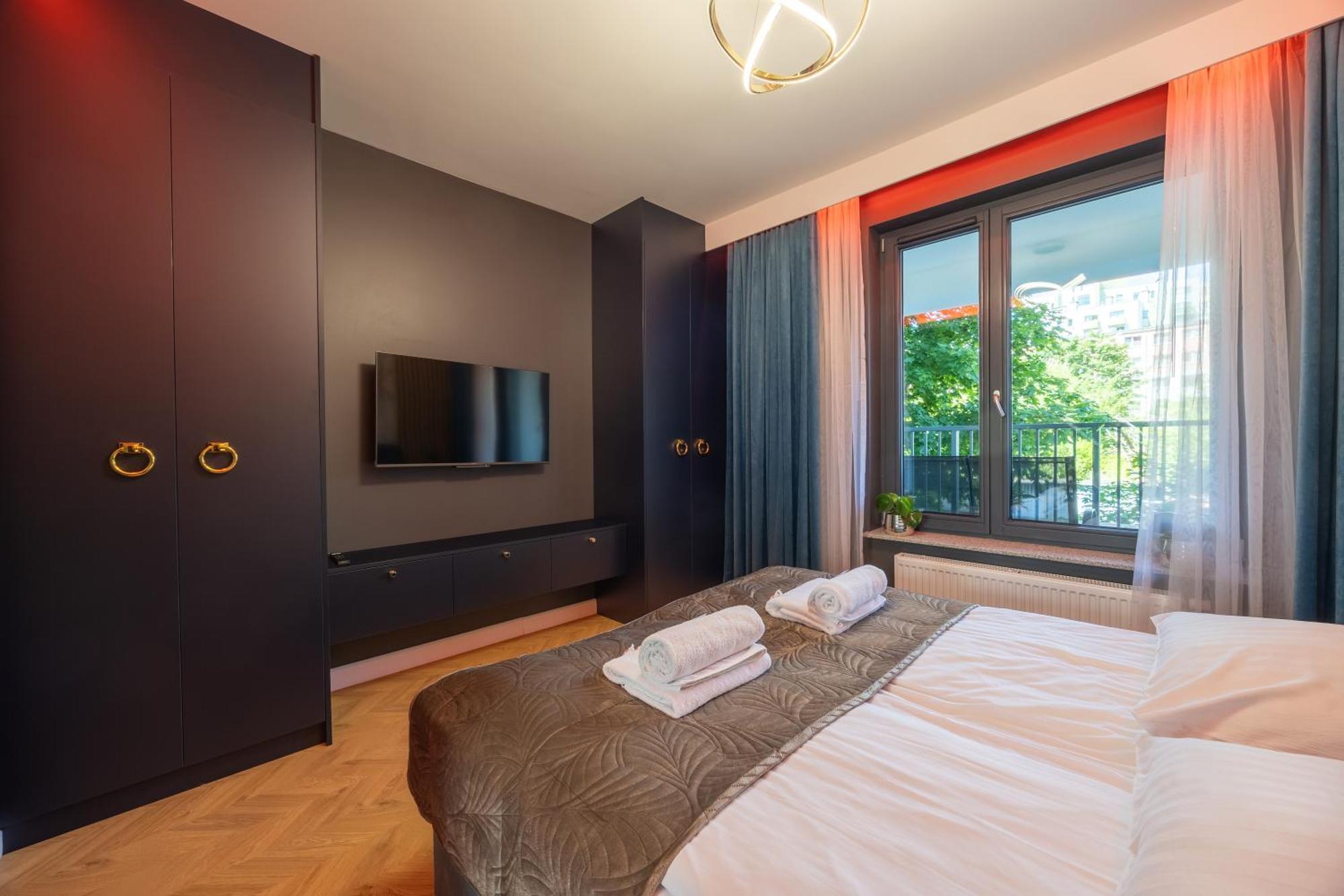 Golden Park Aparthotel Estetino Exterior foto