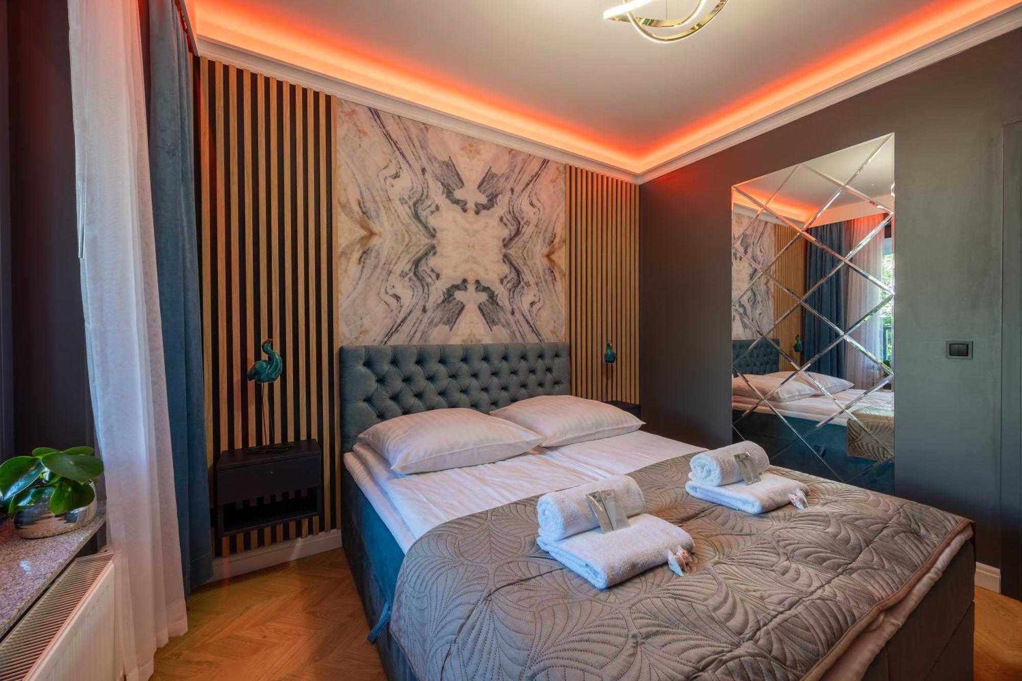 Golden Park Aparthotel Estetino Exterior foto